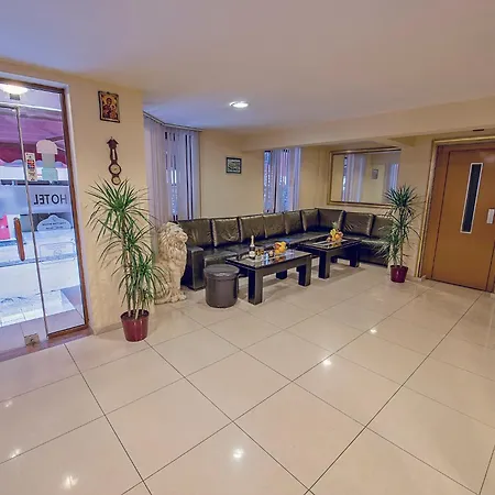 Hotel Supreme Victoria