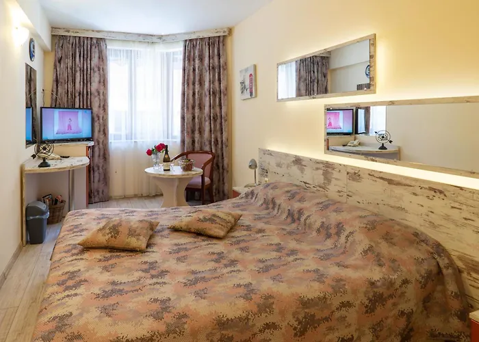 Supreme Victoria Hotel 3*