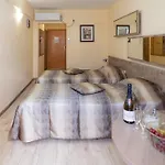 Supreme Victoria Hotel 3*