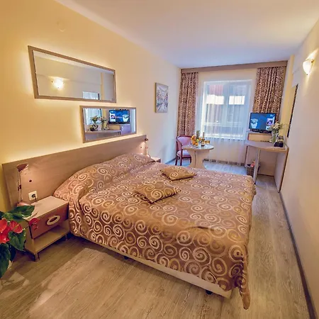 Supreme Victoria Hotel 3*