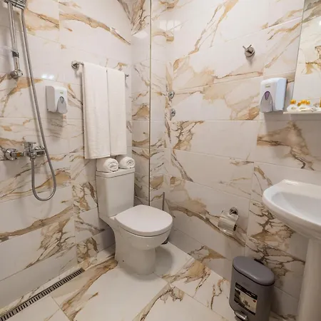 Szálloda Supreme Victoria 3*