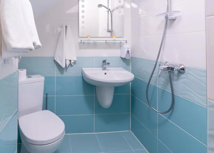 Хотел Supreme Victoria 3*