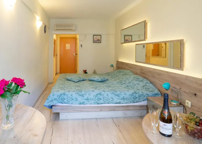 Supreme Victoria 3* Варна